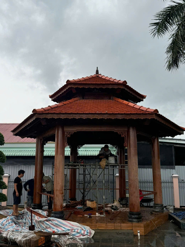 Nhà chòi lục giác - Nhà Gỗ Vina - Công Ty Cổ Phần XNK Al Metal